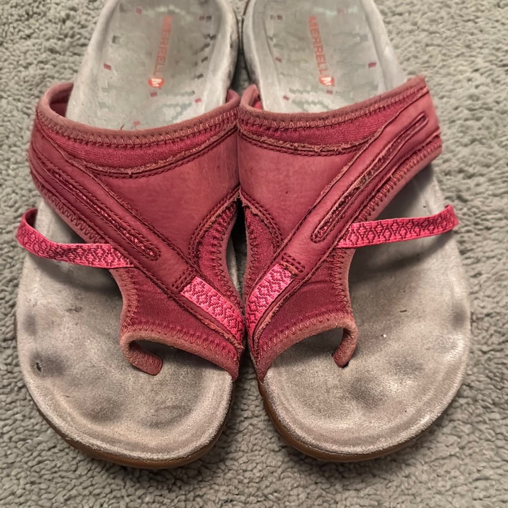 Merrell Raspberry Slide Sandals - Picture 3 of 5